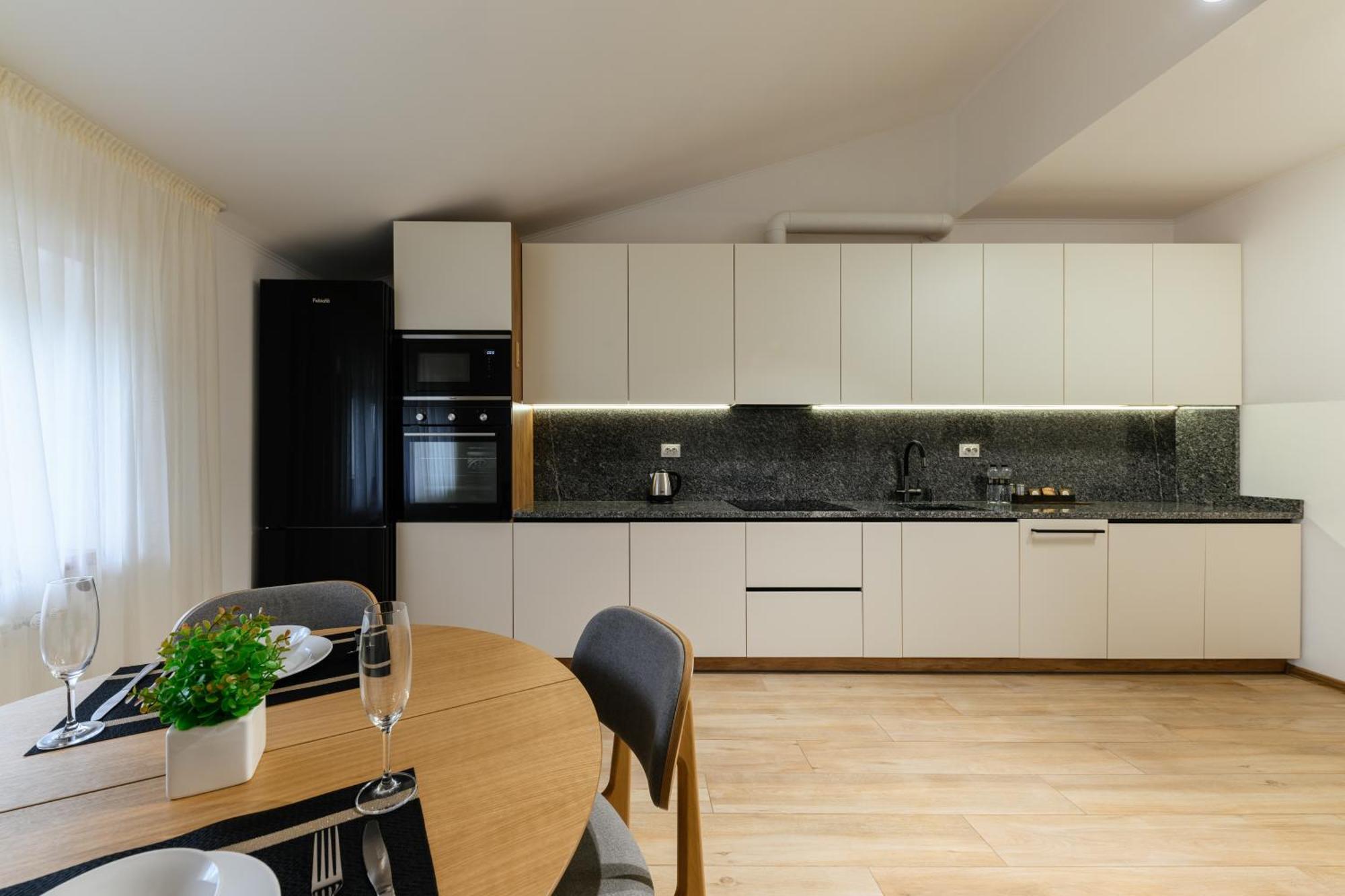 Luxury Apartments Uzhorod Εξωτερικό φωτογραφία